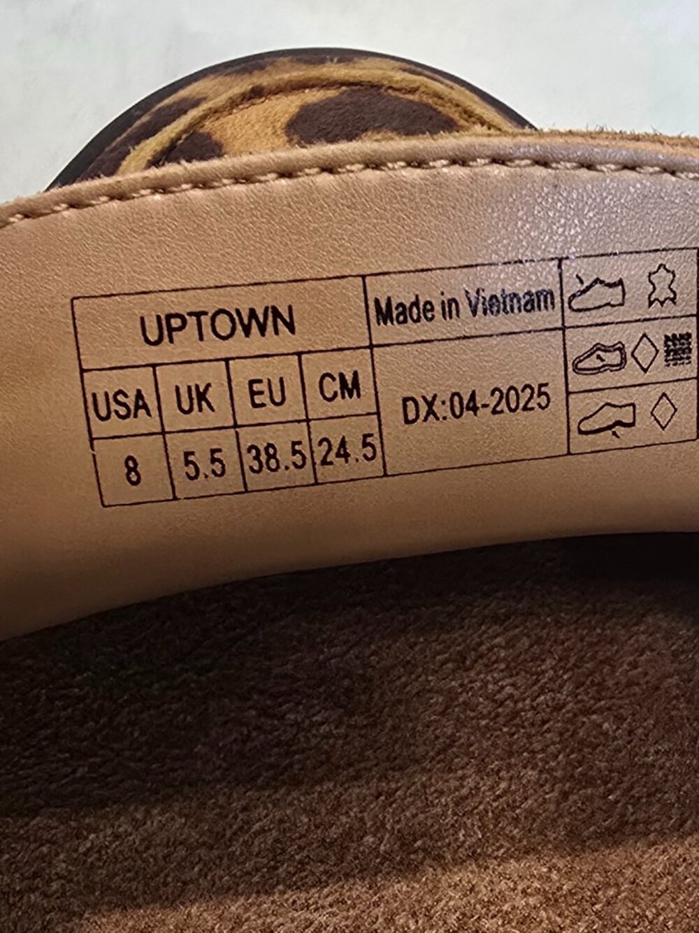 Vionic Uptown Loafer Tan Leopard Suede Women's Sizes NEW Mature Comfort - Picture 7 of 16